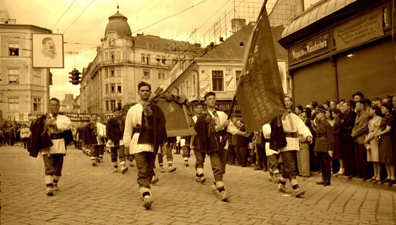 Rusificarea ucrainenilor și românilor din nordul Bucovinei în timpul primei și celei de-a doua ocupații sovietice / Russkiy mir