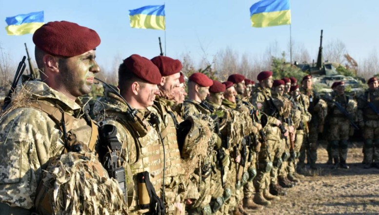 Ce mai delirează Moscova: acuză România că ar fi printre țările cu cei mai mulți mercenari care luptă de partea Ucrainei, după Polonia, SUA și Canada. Peste 1500 de români ar fi implicați în războiul din Ucraina, potrivit Kremlinului