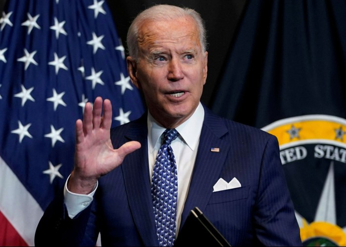 SUA: Refuzul vaccinării de către numeroși ofițeri ai serviciilor de informații pune pe jăratic administrația Biden. Guvernatorii mai multor state contestă în instanță ordinul președintelui privind obligativitatea vaccinării
