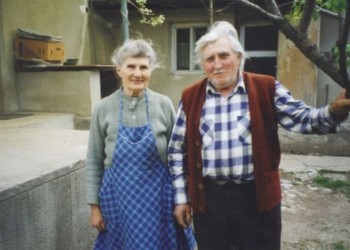 FOTO inedite. Podul în care a stat ascuns partizanul Ion Gavrilă Ogoranu, protejat și salvat de Ana Săbăduș, care urma să-i devină soție. Campanie de strângere de fonduri în vederea achiziționării casei de la Galtiu și transformării acesteia în memorial al rezistenței armate făgărășene