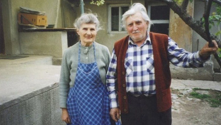 FOTO inedite. Podul în care a stat ascuns partizanul Ion Gavrilă Ogoranu, protejat și salvat de Ana Săbăduș, care urma să-i devină soție. Campanie de strângere de fonduri în vederea achiziționării casei de la Galtiu și transformării acesteia în memorial al rezistenței armate făgărășene