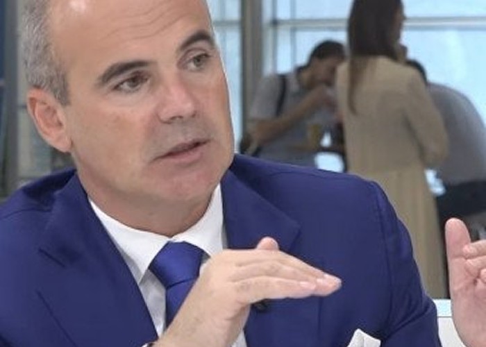 Rareș Bogdan, anunț crucial din PE: "3 miliarde de euro vor fi alocate suplimentar din bugetul UE pentru lupta anti-COVID-19! Grupul EPP susține propunerea Delegației României privind alocarea unui fond de 50 de miliarde de euro pentru investiții în spitale!"