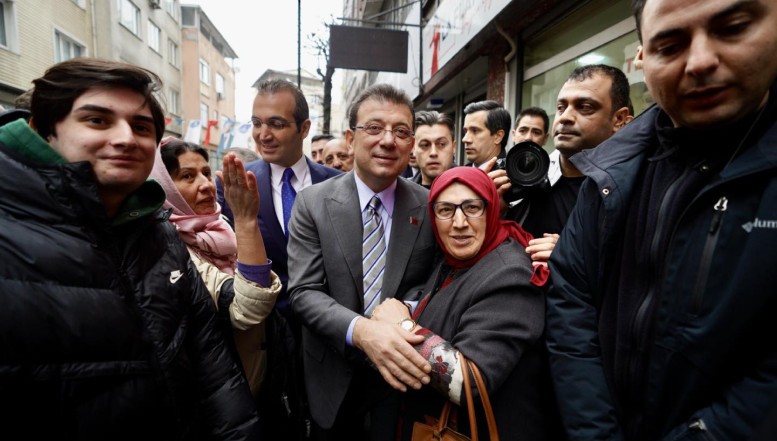 Primarul Istanbulului, arestat din ordinul tiranului de la Ankara: „Sunt anchetat pentru deschiderea unei grădinițe. Vom continua să comitem această infracțiune pentru copiii noștri” / Analiști: Ekrem Imamoglu l-ar fi zdrobit pe actualul lider turc în alegeri și de aceea Erdogan a ales „opțiunea nucleară”