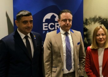 În timp ce susține în mod public Ucraina, Giorgia Meloni sprijină în România candidatura la prezidențiale a pro-rusului George Simion. Mesajul publicat pe pagina partidului european ECR
