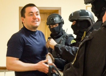 ALERTĂ: 4 infractori aflați în legătură cu firmele dubiosului Veaceslav Platon, reținuți de SIS la Chișinău. Au FILAT un judecător de la Curtea de Apel, la indicațiile lui Platon