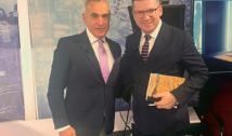Teodor Baconschi, atacat de fostul său admirator Mihail Neamțu, după ce a făcut dezvăluiri despre „rețeaua rusă” din spatele lui Călin Georgescu, arătând că acesta ar trebui să înfunde pușcăria / Deputatul AUR publică, din nou, hârtiile care ar arata cine l-a trimis pe Georgescu la New York ca „raportor ONU”