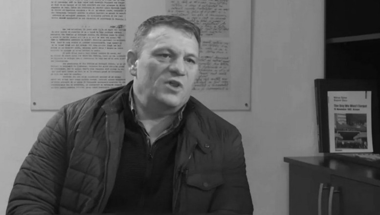 La priveghiul și la înmormântarea EROULUI Dănuț Iacob au participat mai mulți oameni decât la funeraliile naționale organizate pentru Ion Iliescu. Un muncitor brașovean, mult mai iubit decât un președinte la moartea căruia s-a tras cu pușca / Un om al istoriei