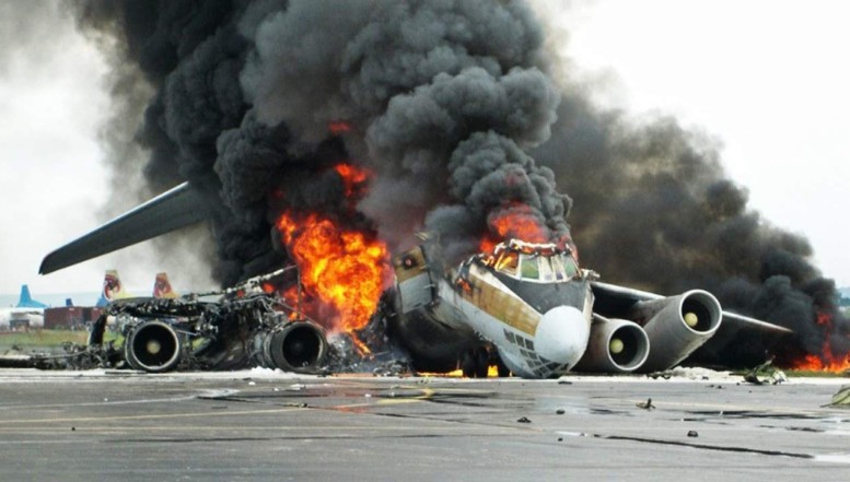 Rusisme! O tragedie din anii 80, pe cale să se repete. Armata Roșie vrea dreptul legal să DOBOARE avioane de pasageri!