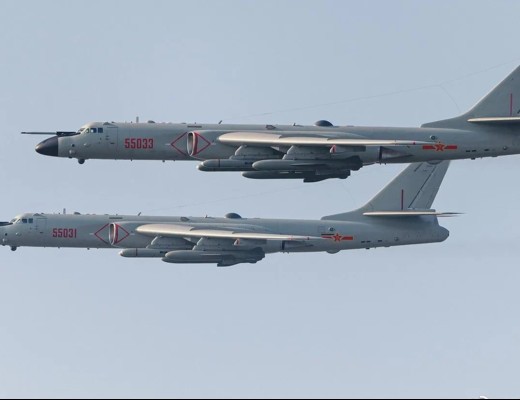 SUA și Canada au interceptat patru aeronave de război rusești și chinezești în apropierea Alaskăi, înainte de discursul lui Joe Biden