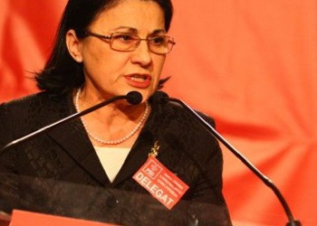 După ce a nenorocit educația, Ecaterina Andronescu, zisă Abramburica, vrea să conducă PSD