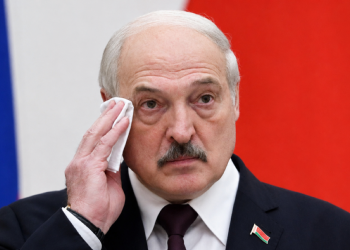 Lukașenko a răbufnit la o întâlnire guvernamentală: Funcționarii care nu au rezultate trebuie trimiși în armată la granița cu Ucraina!