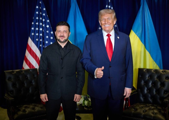 Volodimir Zelenski merge din nou la Washington pentru o întâlnire cu Donald Trump. Întrevederea a fost confirmată de ambii lideri. Președintele de la Kiev urmează să-i propună șefului de la Casa Albă un „Mega Acord” în cadrul căruia SUA să furnizeze Ucrainei sisteme de rachete HIMARS, dar și rachetele Tomahawk care ar putea ajunge până la Moscova