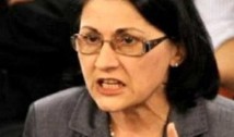 ABRAMBURICA, somată să dea afară IDEOLOGIA de GEN din ŞCOLI