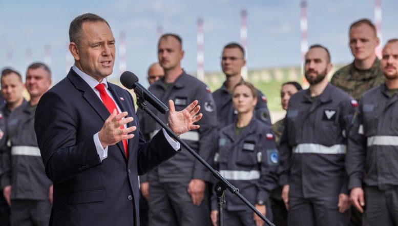 Președintele Karol Nawrocki, discurs în fața aviatorilor militari polonezi: "Polonia nu va fi intimidată de dronele rusești!" / "Dacă vrem un viitor fără război, trebuie să fim pregătiți pentru război în fiecare zi"