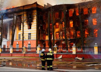 Viața de după mobilizare: ard birourile de încorporare și clădirile administrațiilor din Rusia. Gherila anti-Putin iese la atac!