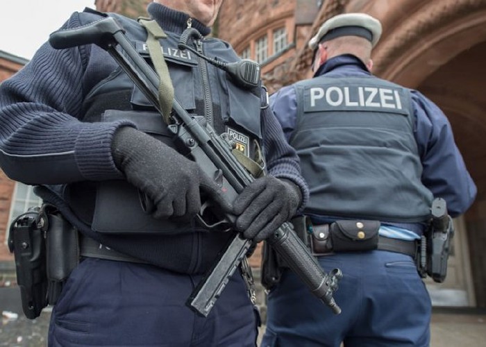 O româncă de dată recentă a fost arestată în Germania sub acuzația de spionaj în favoarea Rusiei. Colaboratorul ei, un ucrainean, a fost reținut în Spania. Ce misiune le trasase Moscova