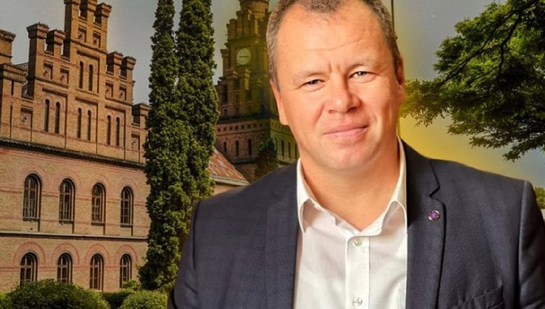 EXCLUSIV Interviu. Rectorul Universității Naționale “Yuriy Fedkovych” din Cernăuți face două mari anunțuri pentru etnicii români minoritari, dar și pentru toți cei care doresc să urmeze o facultate cu predare în limba română. Profesorul Ruslan Biloscurschi, un prieten sincer și de nădejde al etnicilor români din Cernăuți și nordul Bucovinei