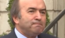 Tudorel Toader, imaginea ipocritului fără limite. Fostul valet PSD vrea un nou mandat de rector, susținând că activitatea sa nu a afectat imaginea Universității