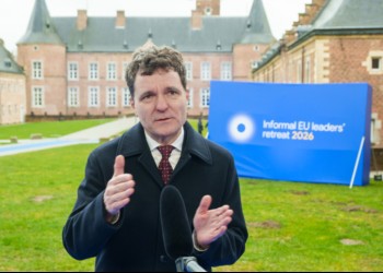 VIDEO Nicușor Dan anunță schimbări importante în diplomație. În jur de 40-50 ambasadori vor fi schimbați din funcție. Un personaj ultracontroversat, fost pesedist, dar și apropiat de Klaus Iohannis, și-a pierdut deja calitatea de ambasador