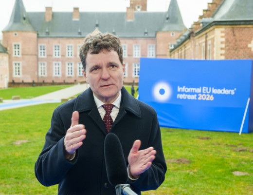 VIDEO Nicușor Dan anunță schimbări importante în diplomație. În jur de 40-50 ambasadori vor fi schimbați din funcție. Un personaj ultracontroversat, fost pesedist, dar și apropiat de Klaus Iohannis, și-a pierdut deja calitatea de ambasador