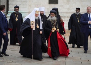 Bloomberg: Rusia continuă să-și extindă biserica în Africa, pentru a-și consolida imaginea de "mare putere prietenoasă"