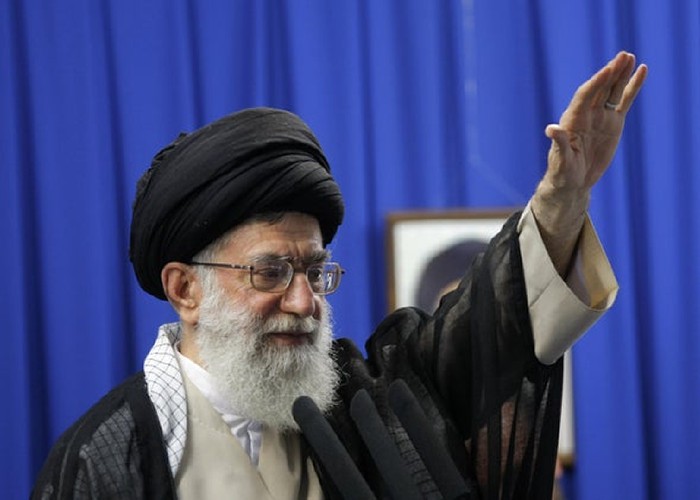 Iranul amenință Azerbaidjanul cu RĂZBOI din cauza legăturilor azerilor cu Israelul. Azerii spun că relația cu Israelul e cel mai bun lucru care se întâmplă țării lor
