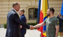 Convorbire telefonică Iohannis-Zelenski. Contextul în care președintele Ucrainei a mulțumit în mod deosebit României