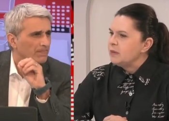Adriana Săftoiu l-a demolat în direct pe Robert Turcescu: "Chiar te faci că nu înțelegi. Am înțeles, pentru emisiune merită..." / Propagandistul putinist a sărit ca ars la vestea că Europa se pregătește să sporească cheltuielile pentru apărare / Mai mult, într-o notă absolut halucinantă, Turcescu a transmis, practic, că România ar trebui să se predea dacă va fi invadată de ruși