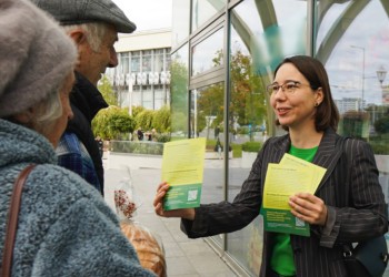 UPDATE. Neomarxiștii de la Sens și candidata lor fără serviciu Ana Ciceală vor să facă statul stăpân pe proprietățile românilor. În fapt, ei propun nu doar plafonarea chiriilor, ci și taxarea acestora cu peste 40%. Și ca să te forțeze să-ți dai casa pe nimic, te amenință cu impozite uriașe pe apartamentele nelocuite