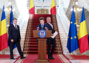 VIDEO Eugen Tomac și-a depus mandatul. Baronul USL de Brașov Adrian Veștea a fost desemnat de Nicușor Dan să formeze un nou guvern. Reacții critice furibunde din partea societății civile la adresa liderului de la Cotroceni. „Președintele a declarat război blocului PNL-USR. Nu cred că-l va câștiga. Criza politică se va adânci”