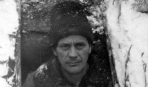 Jurnalul partizanului Vasile Motrescu, Paștele din 1953. ”Stau prigonit de frații mei trădători care și-au vândut țara și sufletele lor dracilor din Rusia. Acum simte și pruncul din fașă că trăiește în raiul bolșevic. Nu există ființă de om pe fața pământului să-și poată imagina viața mea de câine”