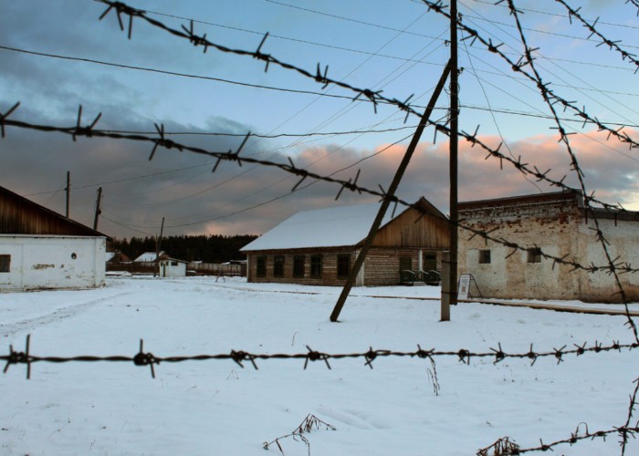 Pregătește Putin un nou Gulag? Propaganda de stat ”justifică” genocidul Gulagului, insistând că lagărele au fost un ”ascensor social” pentru rușii de rând. Cazul Alexandru Muraru și iubirea pentru Moscova