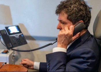 Administrația Prezidențială a plătit 845.000 de euro pentru o serie de discuții telefonice cu Marco Rubio și Pete Hegseth. Convorbirile au fost intermediate de firma de lobby Eversheds Sutherland