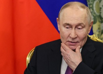 Crește numărul bloggerilor ruși care avertizează că Rusia este în pragul unei catastrofe similare cu cea din 1917: „Se întâmplă ceva foarte rău”. Războiul din Ucraina a sărăcit populația, iar oligarhii sunt terifiați de recentele solicitări ale Kremlinului privind „cotribuțiile voluntare” pentru „operațiunea specială”