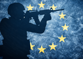 Provocarea înființării unei armate europene sau a altor forme comune de apărare. Ce spune un document elaborat de un înalt oficial european care și-a exprimat consternarea față de dificultățile Europei în a-și pune la punct strategia de apărare: "E surprinzător, dacă nu chiar jenant, că retragerea a mai puțin de 100.000 de soldați americani ar putea crea un vid strategic"