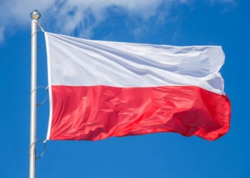 SONDAJ Majoritatea polonezilor se tem pentru însăși existența Poloniei pe fondul amenințărilor externe. Câți dintre ei sunt dispuși să lupte pentru țara lor