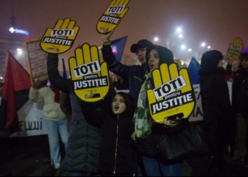 Lupta anticorupție își dă duhul în România. Sub conducerea Liei Savonea, la Înalta Curte are loc ultima etapă din asaltul mafiot declanșat împotriva Justiției, acum opt ani, de Liviu Dragnea, Sorin Grindeanu, Florin Iordache și Tudorel Toader. Dezvăluirile unui specialist