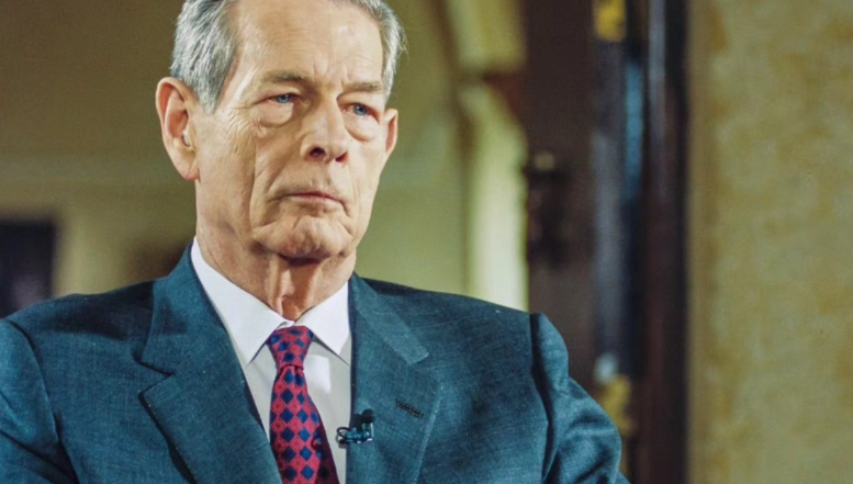 VIDEO. Ion Iliescu s-a opus de 11 ori întoarcerii Regelui Mihai în România. Cum a fost amenințată familia regală cu Kalașnikovul de către regimul care a confiscat Revoluția