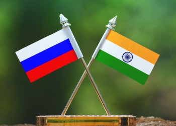 Pe fondul crizei combustibililor, Rusia se orientează către India în speranța de a ameliora pagubele generate de atacurile constante efectuate de forțele ucrainene