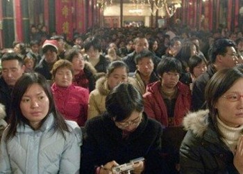 Cu apropierea zilei Nașterii Domnului, creștinii din China suferă iar PRIGOANA statului COMUNIST 