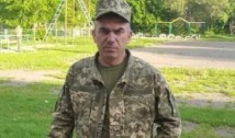 Eroii nu mor niciodată! Președintele Zelenski l-a decorat post-mortem pe eroul nord-bucovinean de etnie română Victor Vasilica. Militarul a căzut la datorie apărând Ucraina de invadatorii ruși