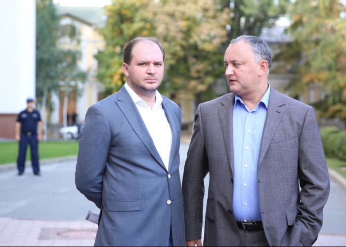 Rusofilul Ion Ceban adună bani pentru noul său partid cu ajutorul MAFIEI imobiliare. ACUZAȚIILE consilierilor municipali ai PAS.  Cum folosește Ceban abuziv resursele administrative