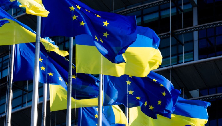 Comisia Europeană critică legea care a scos mii de ucraineni în stradă. Ce i-a nemulțumit pe protestatari și ce a răspuns președintele Zelenski pe fondul valului de proteste