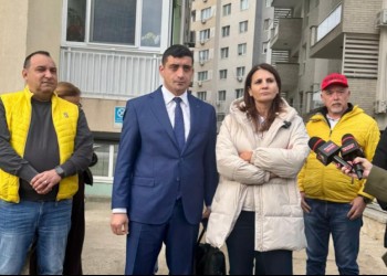 Fisuri tot mai mari în suveranistan! Auriștii se roagă de Anca Alexandrescu să-i creadă pe magistrații care expun, în documentarul Recorder, puroiul din justiția Liei Savonea. „Vorbește și un judecător din Giurgiu, pe care îl cunosc/ Este un om integru, corect și bun profesionist”