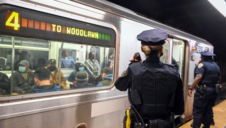 Un rezultat al politicilor de stânga din SUA - cât de ridicată a ajuns să fie criminalitatea în metroul din New York și care sunt efectele acestei situații