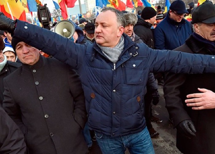 Dodon a călcat pe greblă! Batjocorirea Diasporei prin intermediul sinecurii CEC dă startul mobilizării care va trimite PSRM la groapa de gunoi a istoriei după alegerile din 11 iulie