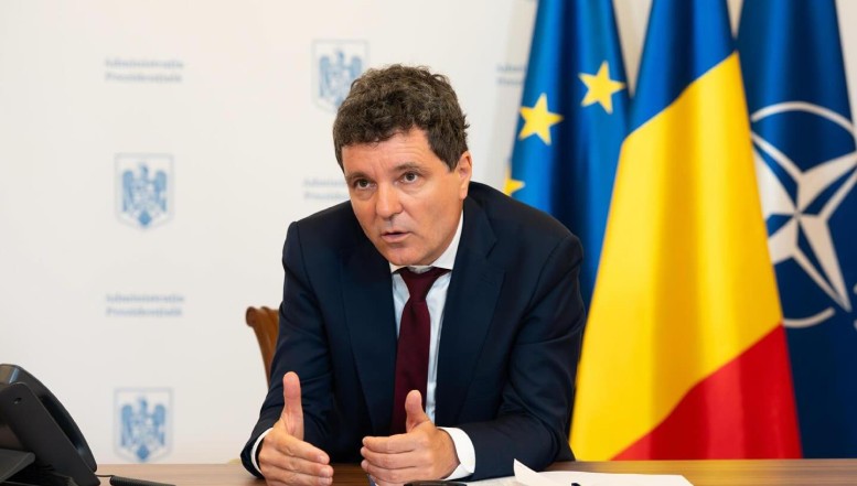 Nicușor Dan, criticat aspru de tabăra pro-europeană după declarațiile în favoarea magistraților și aparenta lipsa de acțiune. Președintele acuzat că s-a dat cu „sistemul” / „După 18 mai ați fi putut începe adevărata reformă. Ați ales însă alt drum”