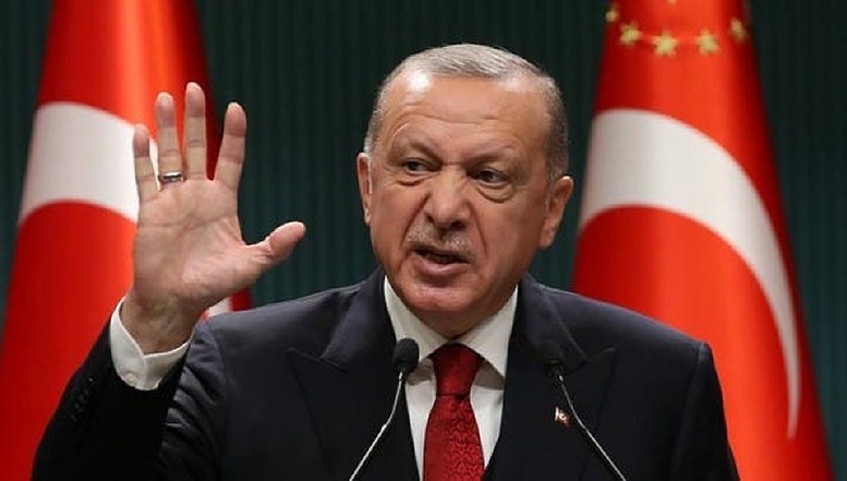 Partidul lui Erdogan crește în preferințele electoratului, deși turcii se confruntă cu o inflație record