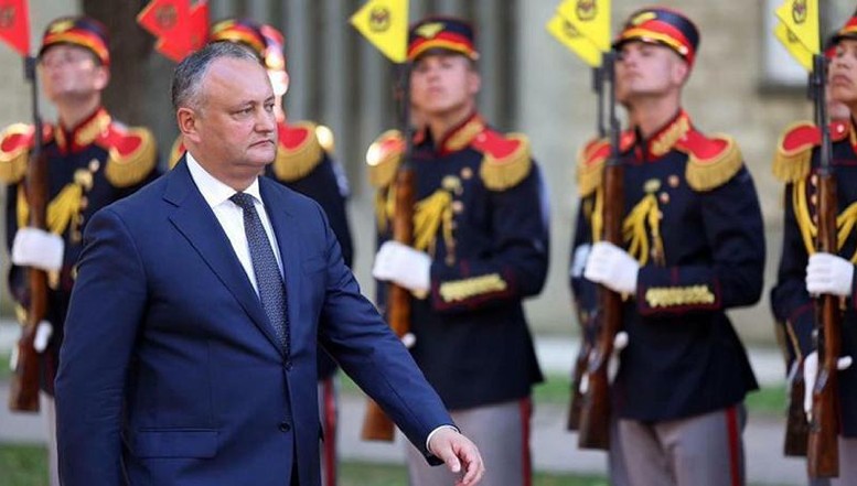 Cum compromite rusofilul Dodon armata R. Moldova: ”Să se ducă la Moscova cu cei 2000 de militari din fosta Armată a 14-a din Transnistria, pe care să-i lase acolo!” Trădătorul Dodon, slugoiul docil al Rusiei 
