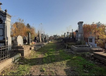 EXCLUSIV. Administrația Regională de Stat din Cernăuți oferă detalii despre starea actuală a Cimitirului Central (Istoric) din Cernăuți, acolo unde sunt înhumate inclusiv o serie de personalități ale istoriei românilor bucovineni: “Monumentele necesită investiții mari”. Când au început și de ce au fost sistate lucrările de restaurare